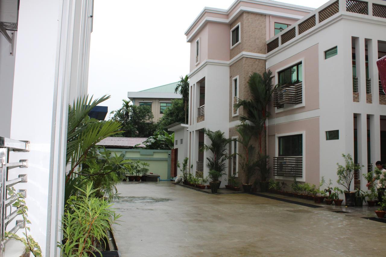 Hotel Mile Yangon