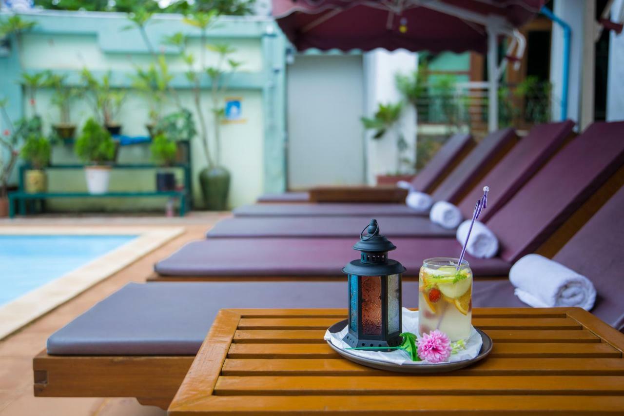Mile Hotel Yangon